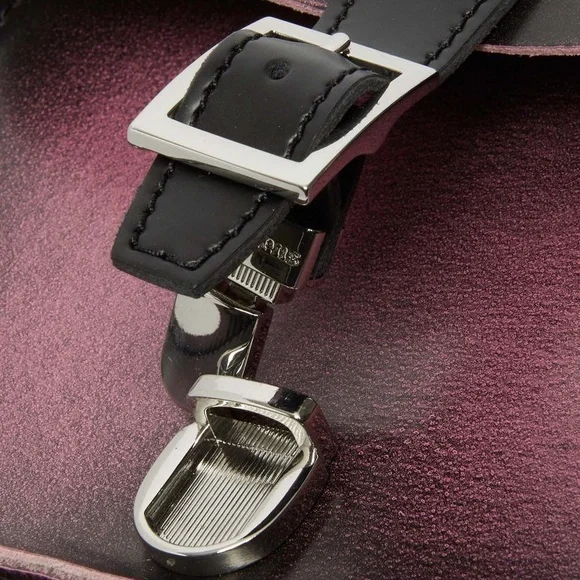 Dr. martens Heart Shaped Distressed Leather Backpack doc marten bag pink black - Picture 5 of 17